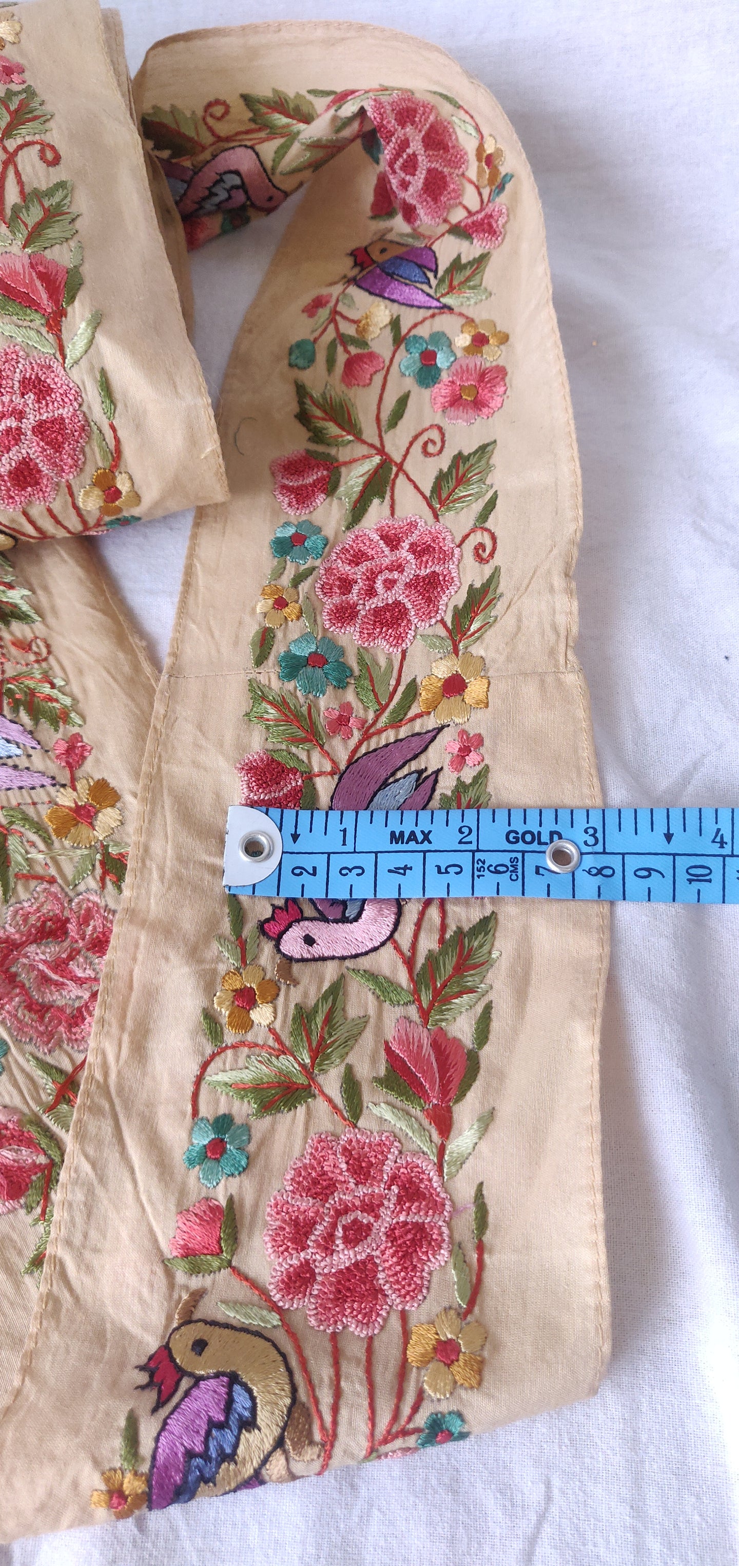 Beige hand embroidered parsi gara border